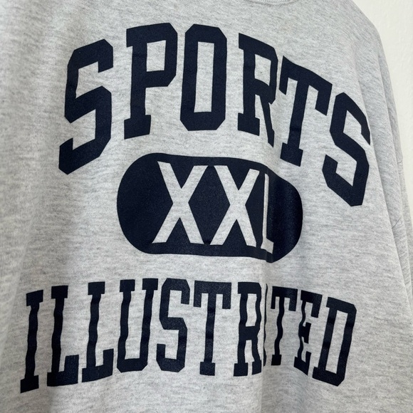 Vintage Sports Illustrated XXL Sweatshirt - Picture 2 of 11